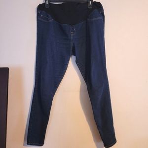 Liz Lange maternity jeggings